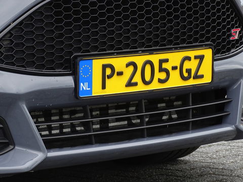 Ford Focus ST MK3 2.0T 289PK / Recaro / Milltek / Airtac / LED