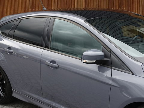 Ford Focus ST MK3 2.0T 289PK / Recaro / Milltek / Airtac / LED