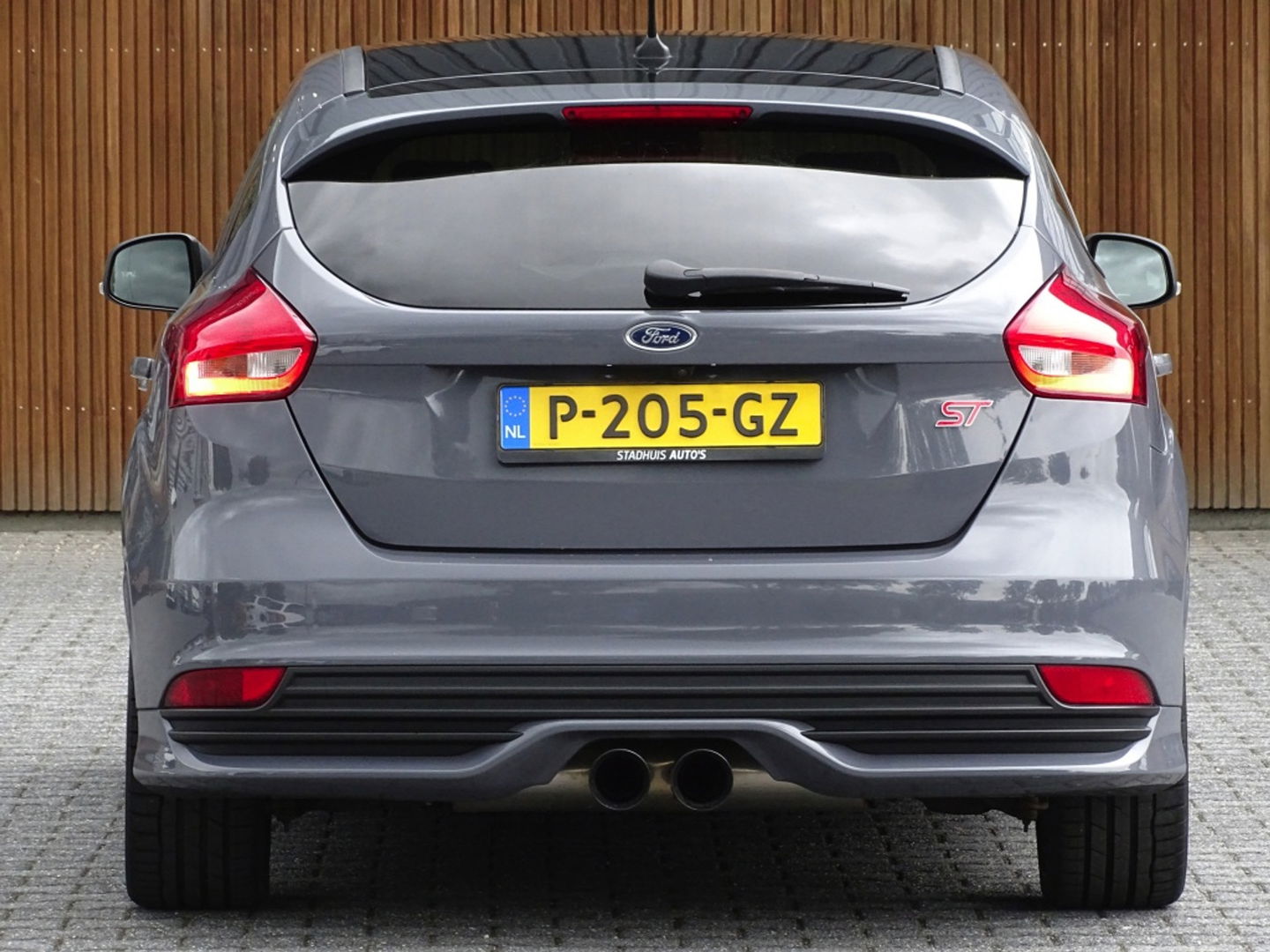 Ford Focus ST MK3 2.0T 289PK / Recaro / Milltek / Airtac / LED