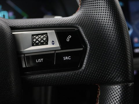 DS 7 Crossback E-Tense 4x4 Performance Line | Panoramadak | Adaptive cruise | Leder/Alcantara | Keyless | Full LED | Carplay | Navigatie | Camera | PHEV
