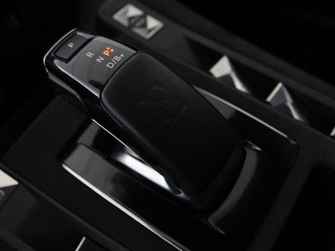 DS 7 Crossback E-Tense 4x4 Performance Line | Panoramadak | Adaptive cruise | Leder/Alcantara | Keyless | Full LED | Carplay | Navigatie | Camera | PHEV