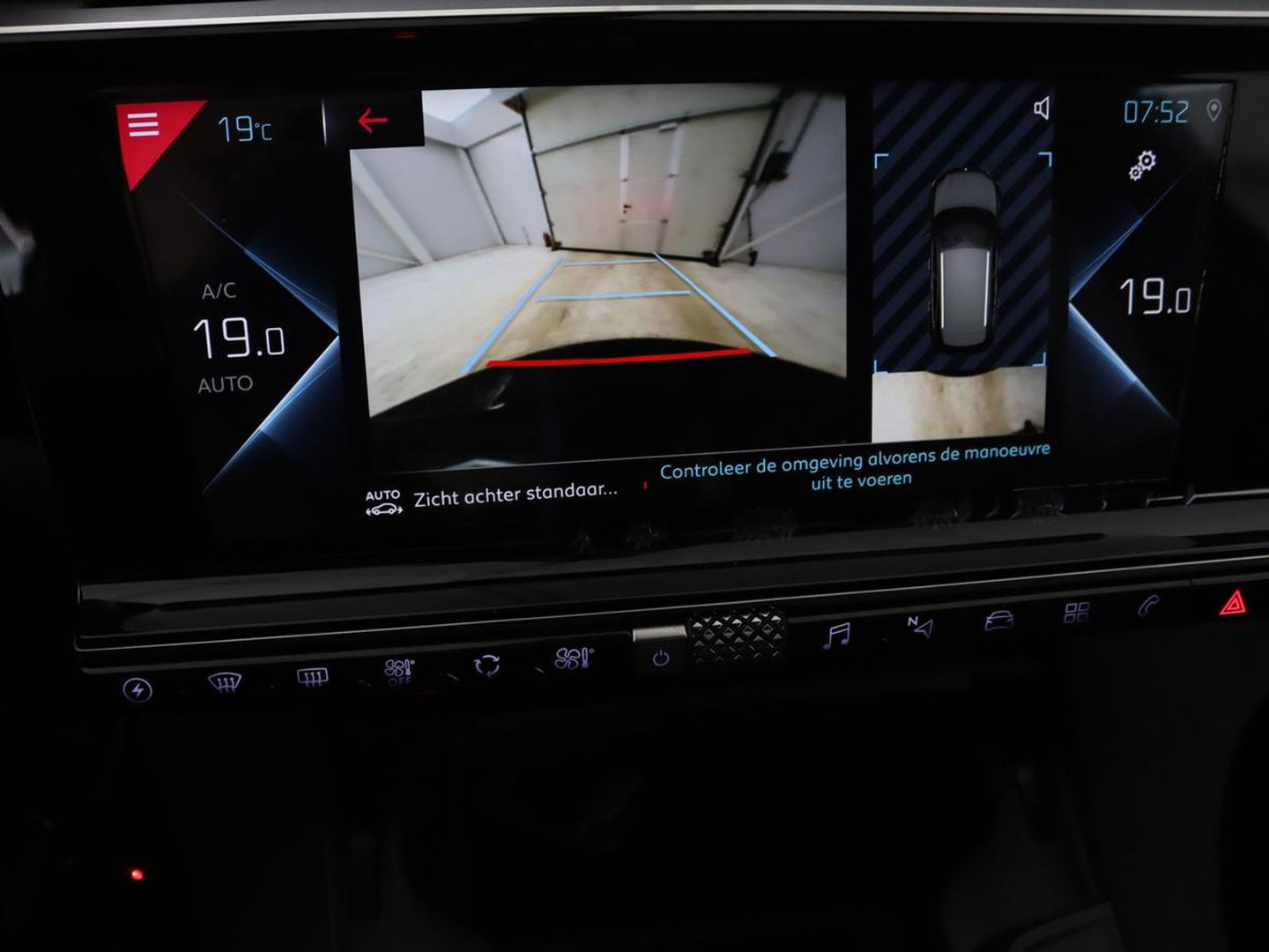 DS 7 Crossback E-Tense 4x4 Performance Line | Panoramadak | Adaptive cruise | Leder/Alcantara | Keyless | Full LED | Carplay | Navigatie | Camera | PHEV