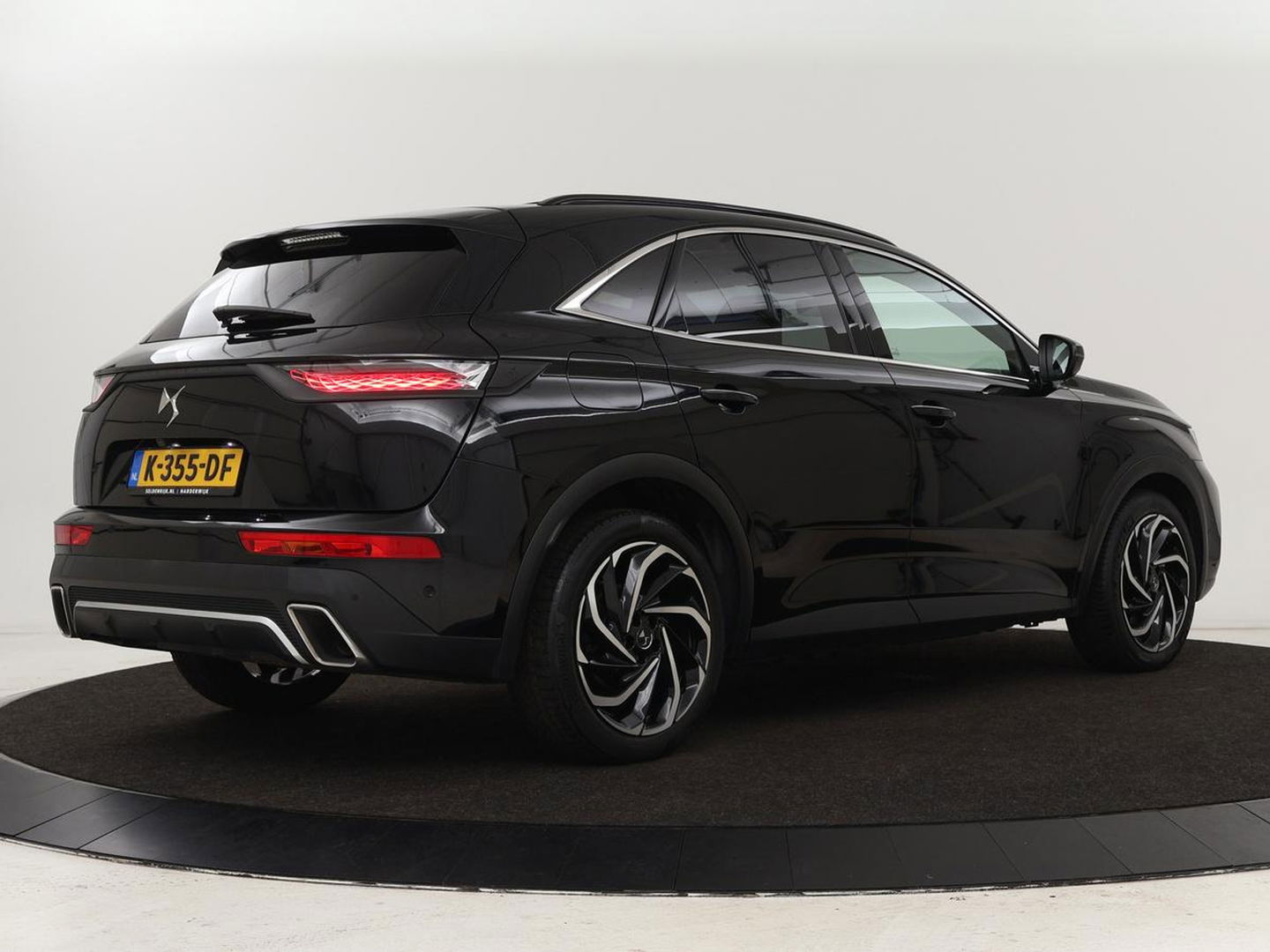 DS 7 Crossback E-Tense 4x4 Performance Line | Panoramadak | Adaptive cruise | Leder/Alcantara | Keyless | Full LED | Carplay | Navigatie | Camera | PHEV