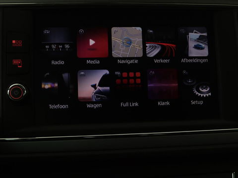 SEAT Leon 1.4 TSI Style | Carplay | Full LED | Climate control | Navigatie | Parkeerhulp | Cruise control | Bluetooth