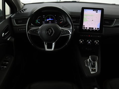 Renault Captur 1.6 E-Tech Hybrid 145 Initiale Paris | Leder | Stoel & stuurverwarming | Camera | Full LED | Park Assist | Carplay | BOSE Sound