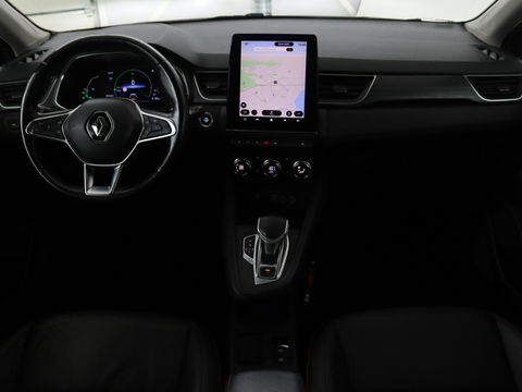 Renault Captur 1.6 E-Tech Hybrid 145 Initiale Paris | Leder | Stoel & stuurverwarming | Camera | Full LED | Park Assist | Carplay | BOSE Sound
