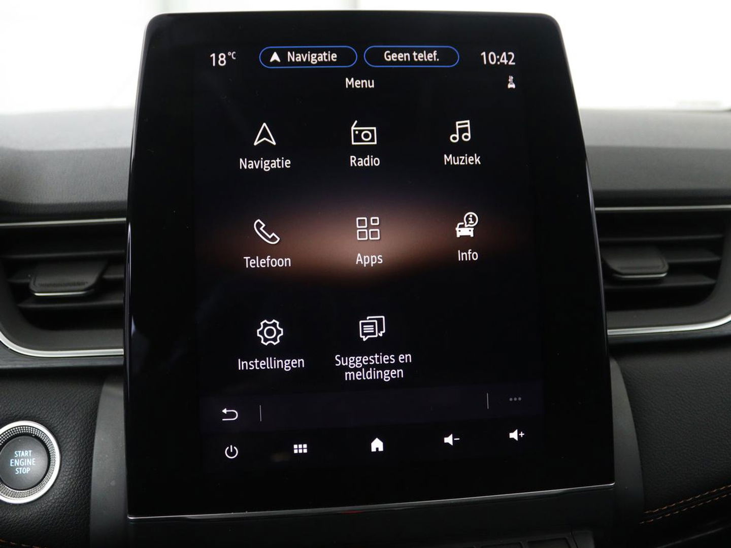 Renault Captur 1.6 E-Tech Hybrid 145 Initiale Paris | Leder | Stoel & stuurverwarming | Camera | Full LED | Park Assist | Carplay | BOSE Sound