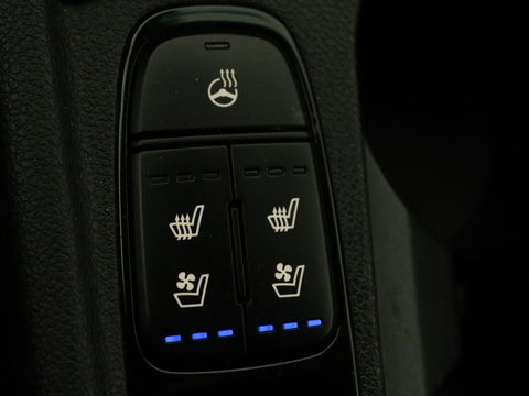 Kia Niro 1.6 GDI PHEV ExecutiveLine | Leder | Stoelventilatie | JBL Sound | Adaptive cruise | Camera | Carplay | Keyless | Navigatie | Stuur & achterbankverwarming