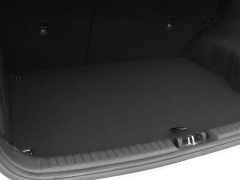 Kia Niro 1.6 GDI PHEV ExecutiveLine | Leder | Stoelventilatie | JBL Sound | Adaptive cruise | Camera | Carplay | Keyless | Navigatie | Stuur & achterbankverwarming