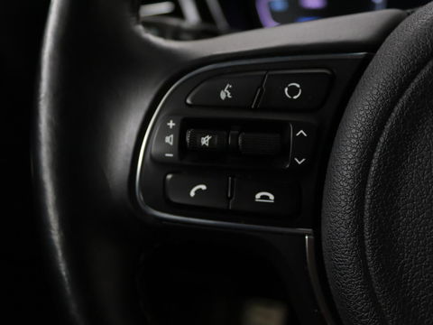 Kia Niro 1.6 GDI PHEV ExecutiveLine | Leder | Stoelventilatie | JBL Sound | Adaptive cruise | Camera | Carplay | Keyless | Navigatie | Stuur & achterbankverwarming