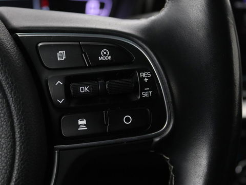 Kia Niro 1.6 GDI PHEV ExecutiveLine | Leder | Stoelventilatie | JBL Sound | Adaptive cruise | Camera | Carplay | Keyless | Navigatie | Stuur & achterbankverwarming