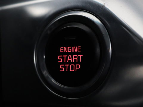 Kia Niro 1.6 GDI PHEV ExecutiveLine | Leder | Stoelventilatie | JBL Sound | Adaptive cruise | Camera | Carplay | Keyless | Navigatie | Stuur & achterbankverwarming