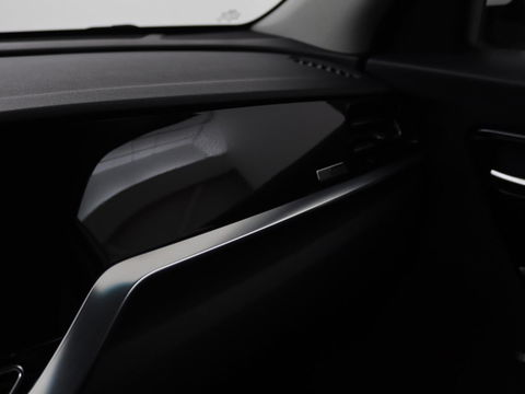 Kia Niro 1.6 GDI PHEV ExecutiveLine | Leder | Stoelventilatie | JBL Sound | Adaptive cruise | Camera | Carplay | Keyless | Navigatie | Stuur & achterbankverwarming