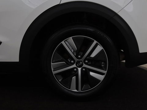 Kia Niro 1.6 GDI PHEV ExecutiveLine | Leder | Stoelventilatie | JBL Sound | Adaptive cruise | Camera | Carplay | Keyless | Navigatie | Stuur & achterbankverwarming
