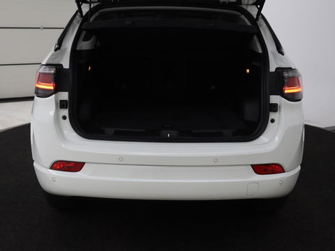 Jeep Compass 4xe 240 Plug-in Hybride Electric S | Leder | Stoel & stuurverwarming | Camera | Adaptive cruise | Carplay | Navigatie