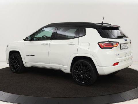 Jeep Compass 4xe 240 Plug-in Hybride Electric S | Leder | Stoel & stuurverwarming | Camera | Adaptive cruise | Carplay | Navigatie