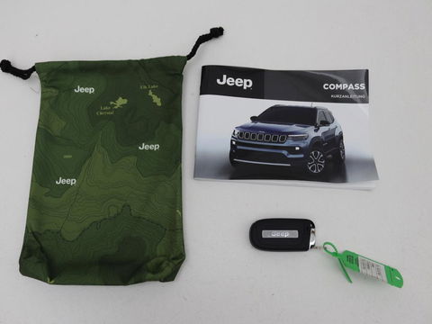 Jeep Compass 4xe 240 Plug-in Hybride Electric S | Leder | Stoel & stuurverwarming | Camera | Adaptive cruise | Carplay | Navigatie