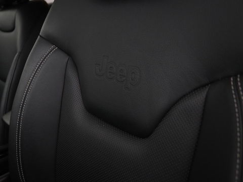 Jeep Compass 4xe 240 Plug-in Hybride Electric S | Leder | Stoel & stuurverwarming | Camera | Adaptive cruise | Carplay | Navigatie