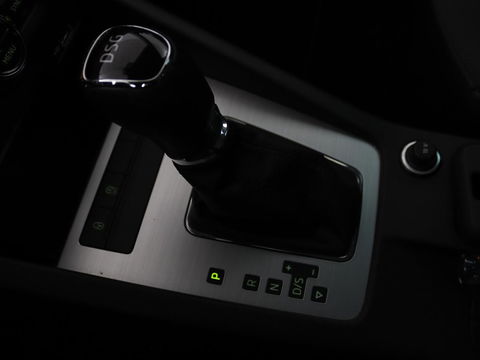 Škoda Octavia 1.5 TSI Business Edition | Stoelverwarming | Trekhaak | Carplay | Half leder | Navigatie | Climate control | Parkeerhulp | Cruise control
