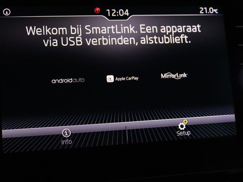Škoda Octavia 1.5 TSI Business Edition | Stoelverwarming | Trekhaak | Carplay | Half leder | Navigatie | Climate control | Parkeerhulp | Cruise control