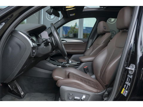 BMW X3 xDrive30e 292pk M-Sport Panoramadak Driving assistant plus 360 camera 1e Eigenaar NLauto 21" LMV