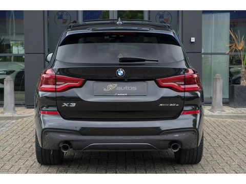 BMW X3 xDrive30e 292pk M-Sport Panoramadak Driving assistant plus 360 camera 1e Eigenaar NLauto 21" LMV