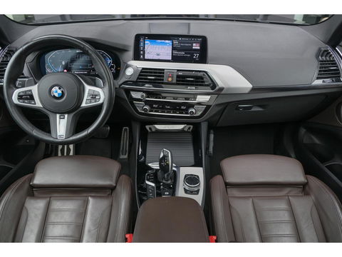 BMW X3 xDrive30e 292pk M-Sport Panoramadak Driving assistant plus 360 camera 1e Eigenaar NLauto 21" LMV