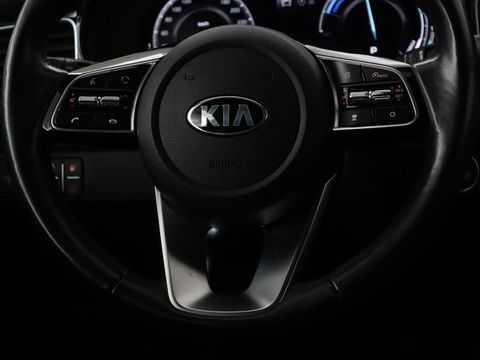Kia Ceed 1.6 GDI PHEV ExecutiveLine | Panoramadak | Stoelventilatie | Trekhaak | Leder | Camera | Adaptive cruise | Keyless | Full LED | Stuur & achterbankverwarming | Carplay | Navigatie