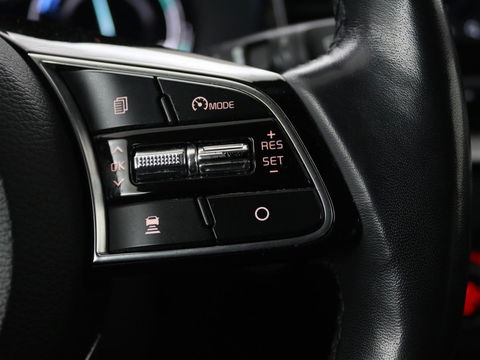 Kia Ceed 1.6 GDI PHEV ExecutiveLine | Panoramadak | Stoelventilatie | Trekhaak | Leder | Camera | Adaptive cruise | Keyless | Full LED | Stuur & achterbankverwarming | Carplay | Navigatie