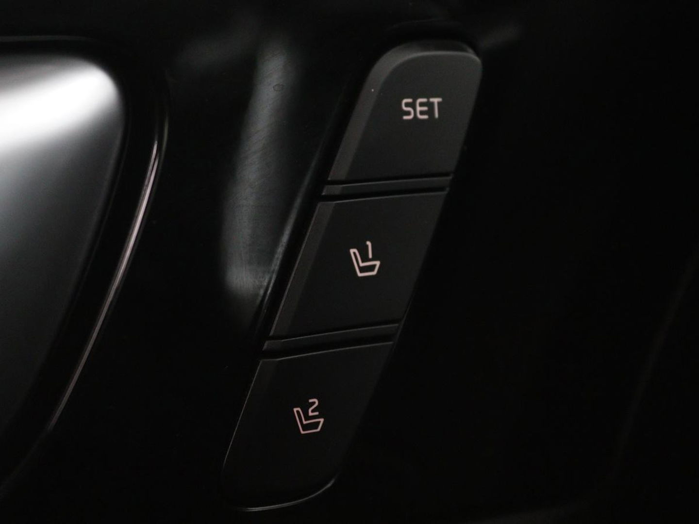 Kia Ceed 1.6 GDI PHEV ExecutiveLine | Panoramadak | Stoelventilatie | Trekhaak | Leder | Camera | Adaptive cruise | Keyless | Full LED | Stuur & achterbankverwarming | Carplay | Navigatie