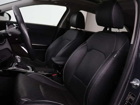 Kia Ceed 1.6 GDI PHEV ExecutiveLine | Panoramadak | Stoelventilatie | Trekhaak | Leder | Camera | Adaptive cruise | Keyless | Full LED | Stuur & achterbankverwarming | Carplay | Navigatie
