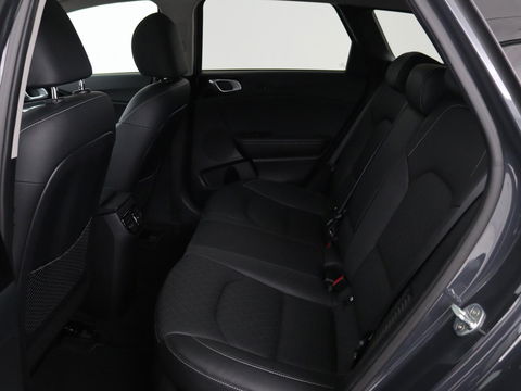 Kia Ceed 1.6 GDI PHEV ExecutiveLine | Panoramadak | Stoelventilatie | Trekhaak | Leder | Camera | Adaptive cruise | Keyless | Full LED | Stuur & achterbankverwarming | Carplay | Navigatie