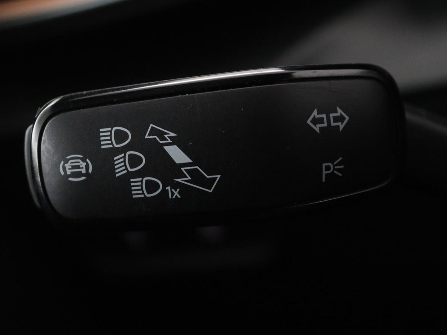 CUPRA Leon 1.4 e-Hybrid | Stoel & stuurverwarming | Carplay | Adaptive cruise | Camera | Navigatie | Sfeerverlichting | Full LED | Keyless | PHEV