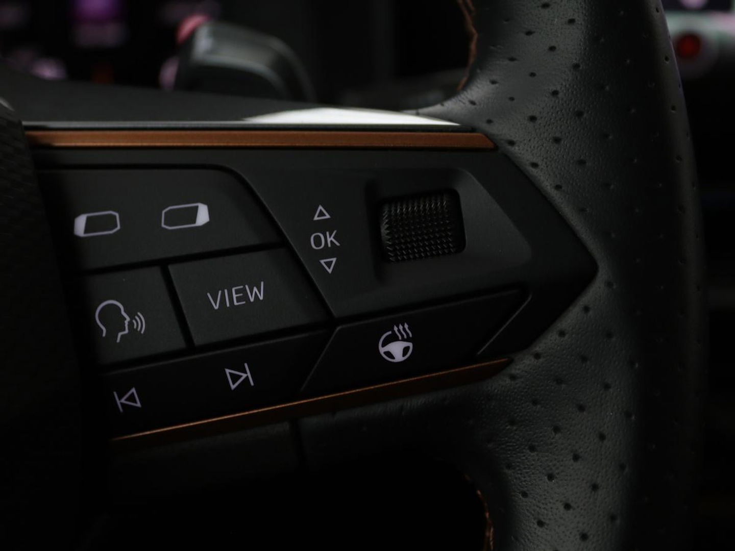 CUPRA Leon 1.4 e-Hybrid | Stoel & stuurverwarming | Carplay | Adaptive cruise | Camera | Navigatie | Sfeerverlichting | Full LED | Keyless | PHEV