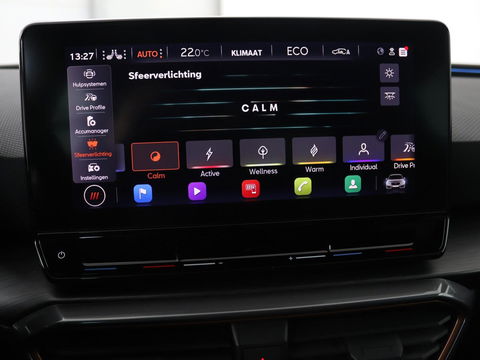 CUPRA Leon 1.4 e-Hybrid | Stoel & stuurverwarming | Carplay | Adaptive cruise | Camera | Navigatie | Sfeerverlichting | Full LED | Keyless | PHEV