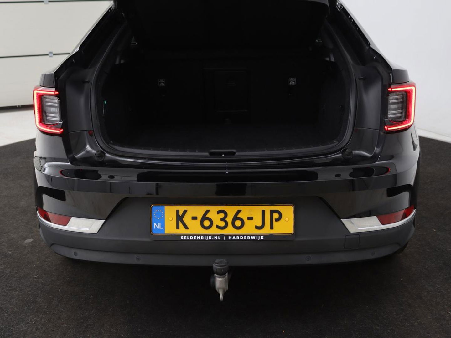 Polestar 2 Long Range Dual Motor Launch Edition 78kWh | Panoramadak | Trekhaak | Stoel & stuurverwarming | 360 camera | Adaptive cruise | Harman/Kardon | Carplay