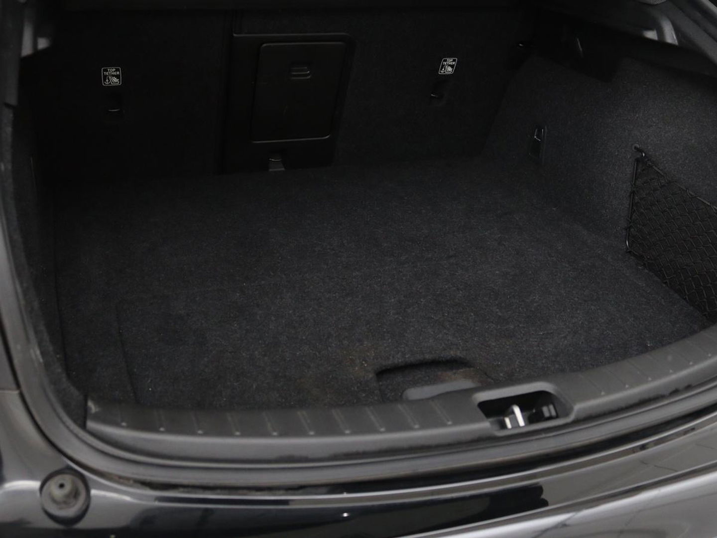 Polestar 2 Long Range Dual Motor Launch Edition 78kWh | Panoramadak | Trekhaak | Stoel & stuurverwarming | 360 camera | Adaptive cruise | Harman/Kardon | Carplay