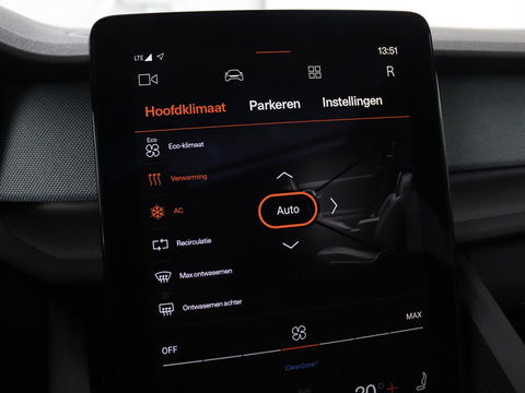 Polestar 2 Long Range Dual Motor Launch Edition 78kWh | Panoramadak | Trekhaak | Stoel & stuurverwarming | 360 camera | Adaptive cruise | Harman/Kardon | Carplay