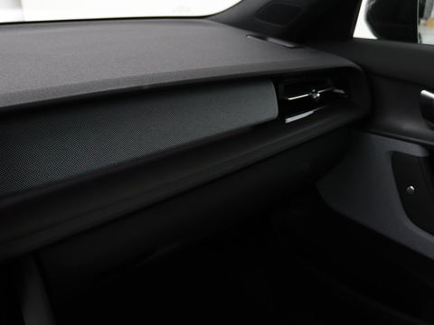 Polestar 2 Long Range Dual Motor Launch Edition 78kWh | Panoramadak | Trekhaak | Stoel & stuurverwarming | 360 camera | Adaptive cruise | Harman/Kardon | Carplay