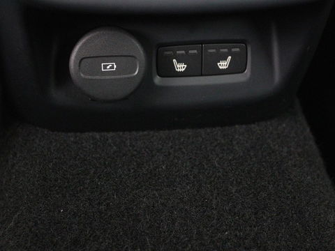 Polestar 2 Long Range Dual Motor Launch Edition 78kWh | Panoramadak | Trekhaak | Stoel & stuurverwarming | 360 camera | Adaptive cruise | Harman/Kardon | Carplay