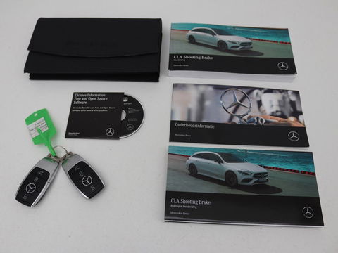 Mercedes-Benz CLA-Klasse Shooting Brake 250e Business Solution AMG Limited | Adaptive cruise | Stoelverwarming | Carplay | Sfeerverlichting | Leder/Alcantara | Navigatie | Full LED