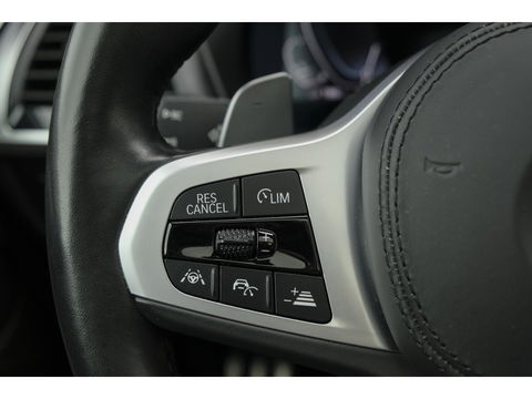 BMW X3 xDrive30e 292pk M-Sport Panoramadak Driving assistant plus 360 camera 1e Eigenaar NLauto 21" LMV