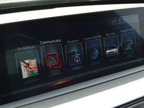 BMW 3-serie 330e 293PK M Sport / M Individual / LED