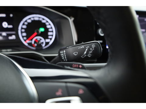 Volkswagen Polo 1.0 TSI Highline DSG | Navi | Adapt. Cruise | Stoelverw. | Apple Carplay | Clima