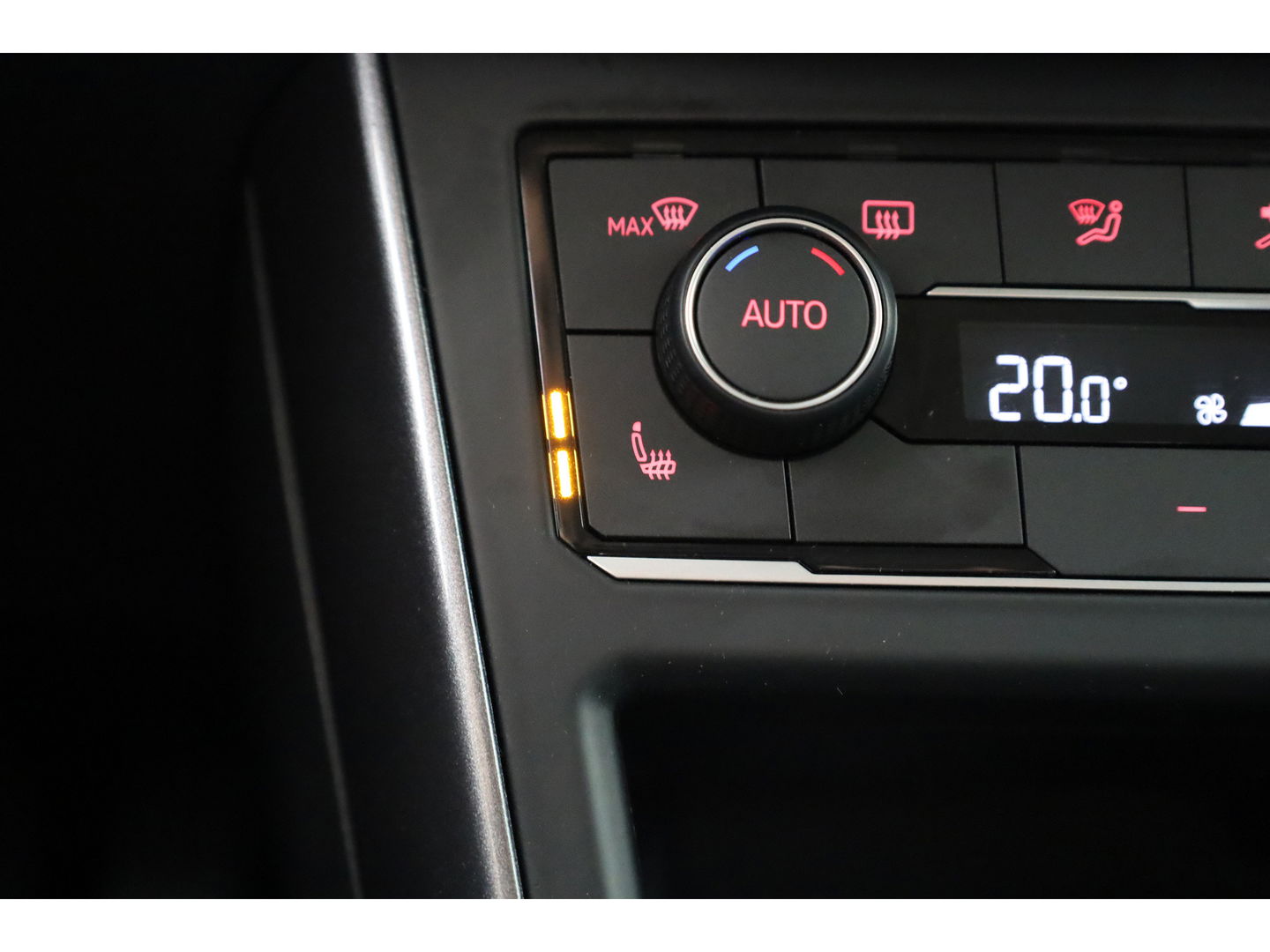 Volkswagen Polo 1.0 TSI Highline DSG | Navi | Adapt. Cruise | Stoelverw. | Apple Carplay | Clima