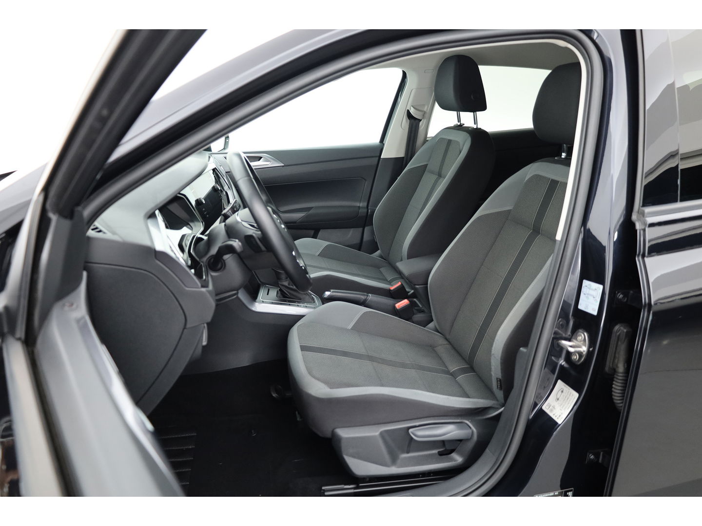 Volkswagen Polo 1.0 TSI Highline DSG | Navi | Adapt. Cruise | Stoelverw. | Apple Carplay | Clima