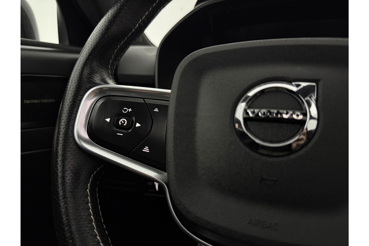Volvo XC40 T4 Recharge Inscription 211PK 360 Camera Harman Kardon Sfeer Pano LED Carplay Clima Cruise Virtual 19"LMV Navi PDC