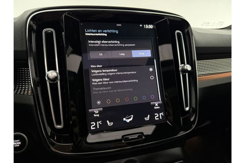 Volvo XC40 T4 Recharge Inscription 211PK 360 Camera Harman Kardon Sfeer Pano LED Carplay Clima Cruise Virtual 19"LMV Navi PDC
