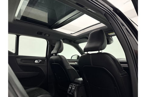 Volvo XC40 T4 Recharge Inscription 211PK 360 Camera Harman Kardon Sfeer Pano LED Carplay Clima Cruise Virtual 19"LMV Navi PDC