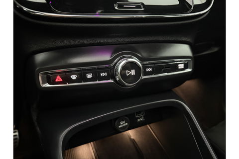 Volvo XC40 T4 Recharge Inscription 211PK 360 Camera Harman Kardon Sfeer Pano LED Carplay Clima Cruise Virtual 19"LMV Navi PDC